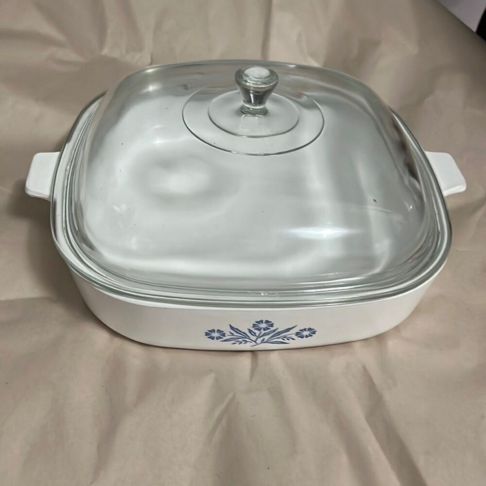 VINTAGE BLUE CORNFLOWER CORNING WARE 10in CASSEROLE BAKING DISH WITH LID P-16-B